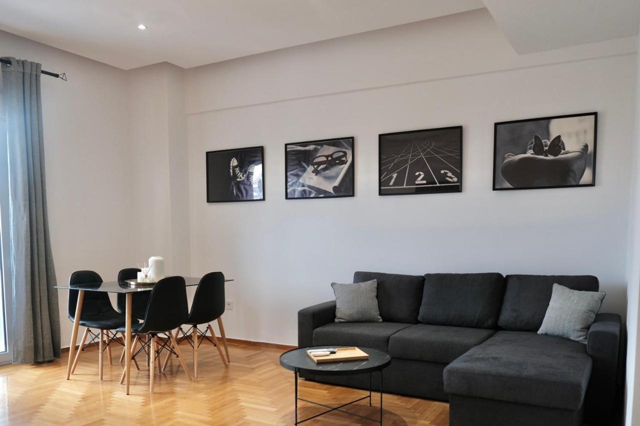 Synpiraeus Apartments & Studios Bagian luar foto
