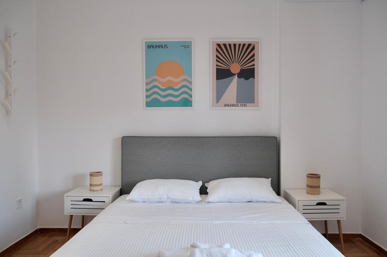 Synpiraeus Apartments & Studios Bagian luar foto
